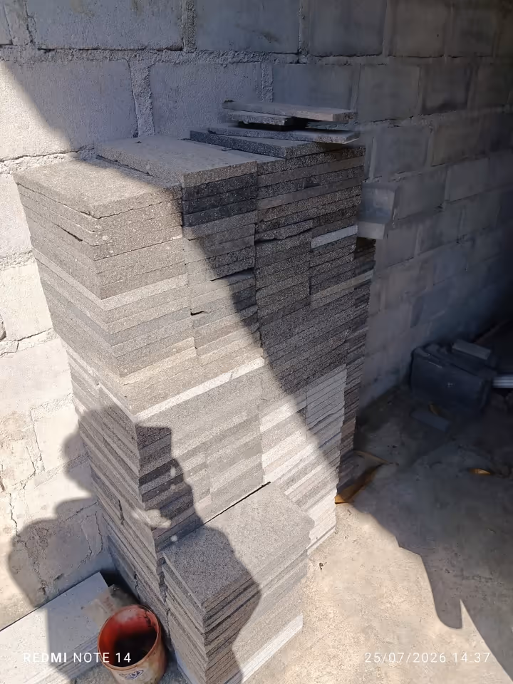 Rectangular cut Merapi lava stone tile references
